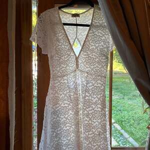 Mumu Ibiza White Lace V-Neck Mini Dress